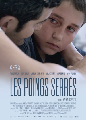 LES POINGS SERRES