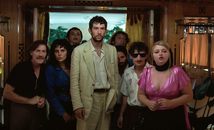 19772